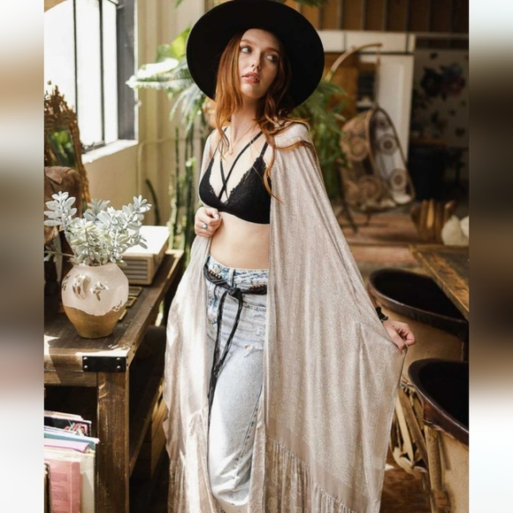 New Boho Paisley Tapestry Long Duster Kimono - Picture 3 of 4